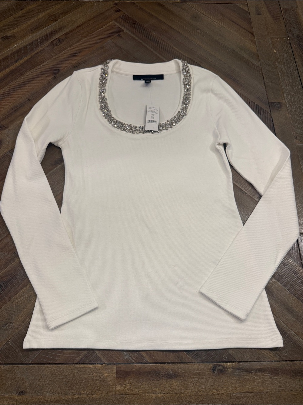 Embellished Scoop Neck Long-Sleeve Top - White